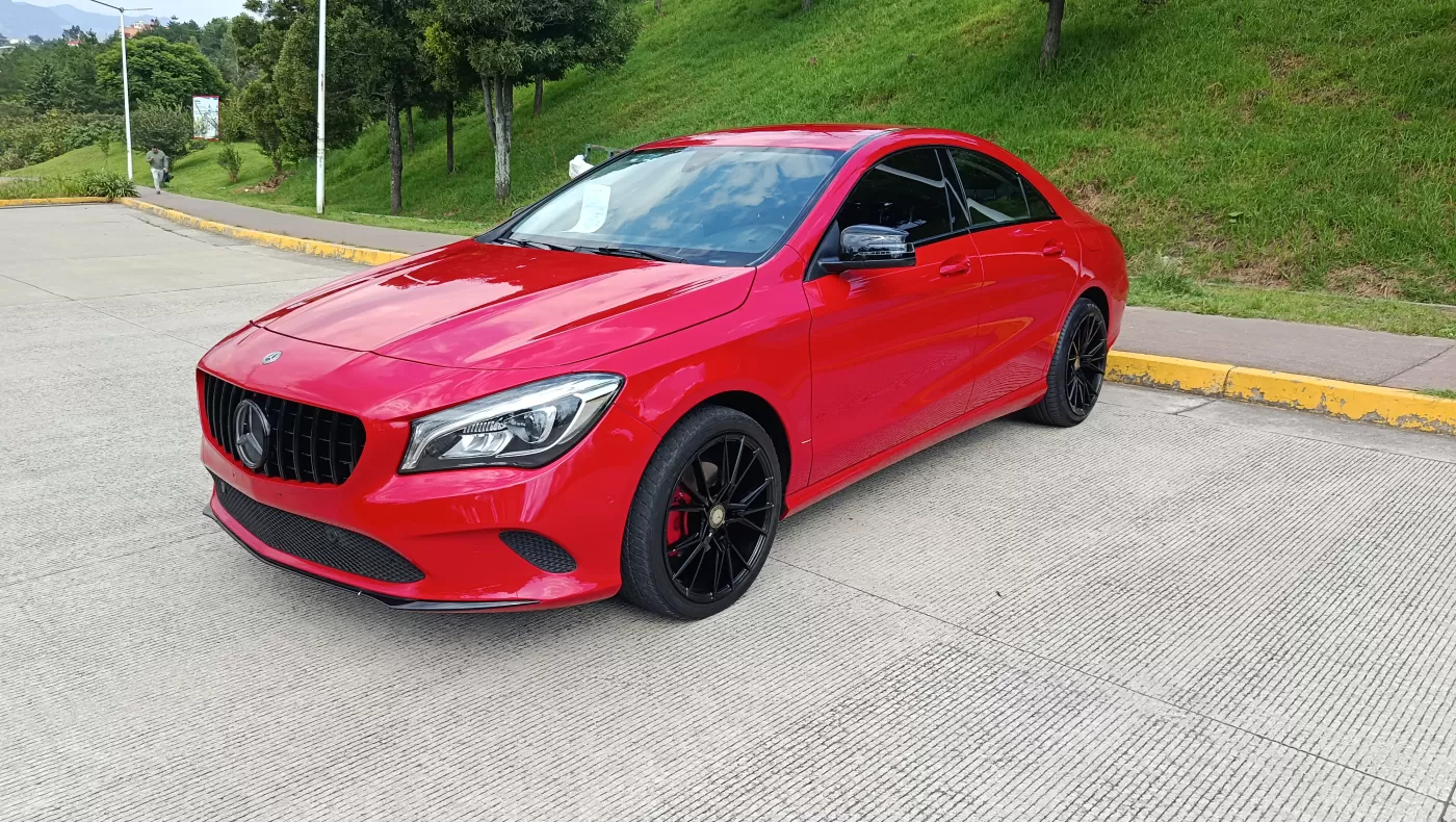 MERCEDES BENZ CLA 200 2019